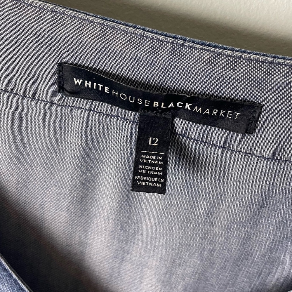 WHBM Denim Quarter Bell Sleeve V-Neck Blouse / Size 8 - Picture 6 of 7